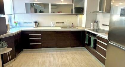 2BR Haven - Steps from the Mall