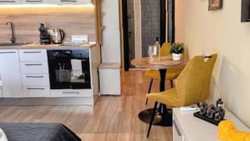 1 sovrum, strykjärn/strykbräda, wi-fi och sängkläder