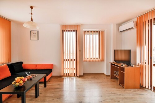 Roman Thermae,steps from the sea