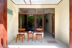 Unclassified image, 5 of 8, button - Raja Asri Guest House Sanur Mitra RedDoorz (Bali)