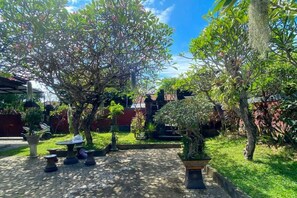 Unclassified image, 3 of 8, button - Raja Asri Guest House Sanur Mitra RedDoorz (Bali)