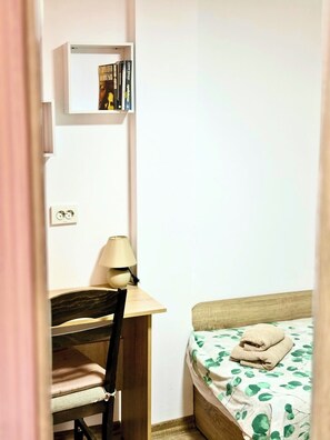 2 Schlafzimmer, Bügeleisen/Bügelbrett, WLAN, Bettwäsche