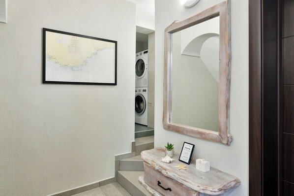 Interior - The Waterfall 1 - free parking (Balchik)