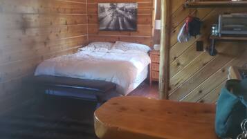 Fer et planche à repasser, Wi-Fi gratuit, draps fournis