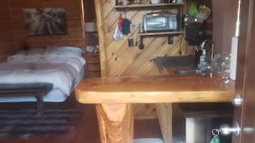 Fer et planche à repasser, accès au Wi-Fi (inclus), literie fournie