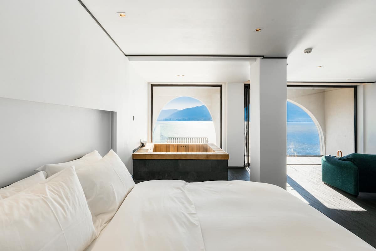 Panoramic Suite, Sea View | Pemandangan dari bilik