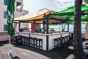 Bar (en la propiedad)