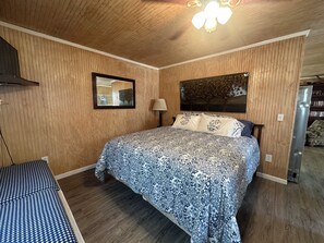 1 habitación y ropa de cama 