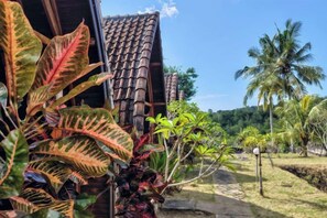 Unclassified image, 5 of 17, button - The Sweet Corn Bungalow (Bali)
