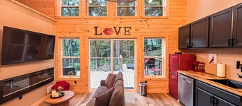 New Kinky Cabin Romantic Adult Getaway