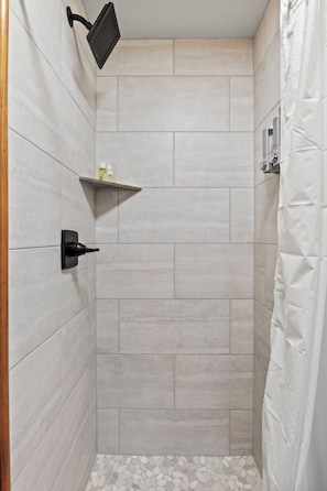 Cabin, River View | Bathroom