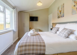 3 bedrooms, WiFi (free) - Fernwood Spa (Pet Garden) (Raywell, Beverley)