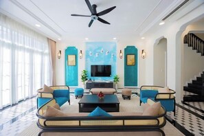 Living area - PEARL VILLA KHEM BEACH RESORT (Phu Quoc Island)