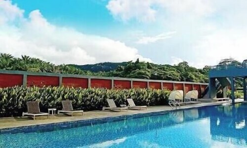 Sri Indah Luxury HomeStay