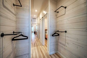 獨棟房屋 (Multiple Bedrooms) | 住宿內部
