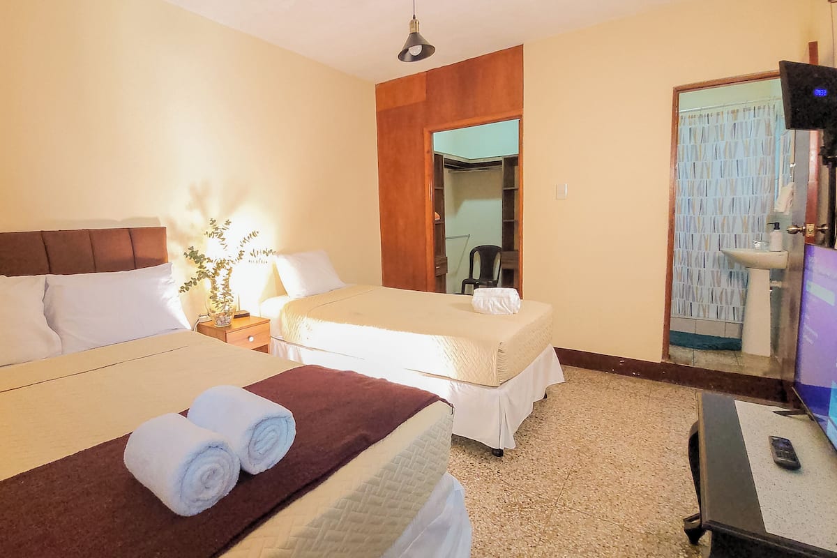Comfort Triple Room