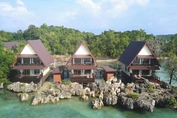 Room - Sienna Resort (Maratua)