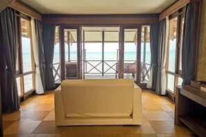 Room - Sienna Resort (Maratua)