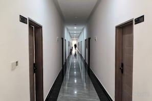 Unclassified image, 2 of 5, button - Zambezi Bay Hotel (Lusaka)