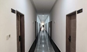 Interior - Zambezi Bay Hotel (Lusaka)