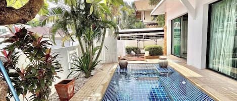 Alberca al aire libre