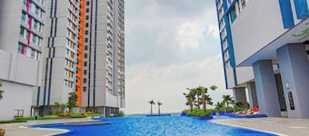 Double Storey Pool at Trio Setia Klang by HCK