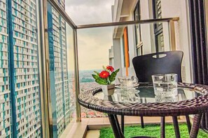 Room - Double Storey Pool at Trio Setia Klang by HCK (Port Klang)