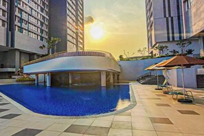 Interior - Double Storey Pool at Trio Setia Klang by HCK (Port Klang)