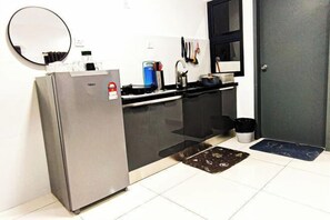 Room - Double Storey Pool at Trio Setia Klang by HCK (Port Klang)