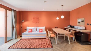 Family Suite | Blackout drapes, soundproofing, iron/ironing board (on request), WiFi - BLU Monkey Hub & Hotel Bangsaen (Chonburi)