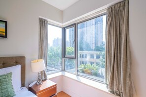 Apartment, 2 Bedrooms, Kitchen, City View | Iron/ironing board, free WiFi