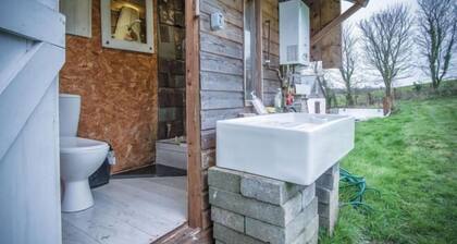 The Pod - 1 Bedroom - Freshwest Beach Retreat