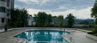 Likas Square Serviced Apartment
