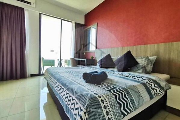 Room - PD D'Wharf Premium Suite - Full Seaview (Up to 6 Pax) (Port Dickson)