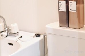 Bathroom - Fong B (Osaka)