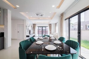 Room - Pattaya detached four-bedroom five-bed room pool villa (Pattaya)