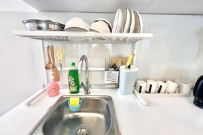 Room - Puchong SkyPod Residence 1-10pax next to IOI Mall Wi-Fi MRT (Puchong)