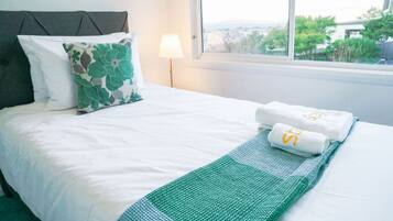 Desk, iron/ironing board, travel crib, WiFi