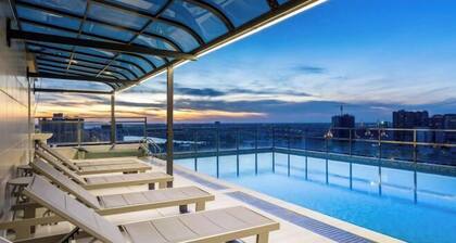 SKYCONDO Phnom Penh - Pool And Gym - FREE LAUNDRY