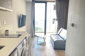 Room - Andromeda Condominium Seaview Amazing Room (Pattaya)