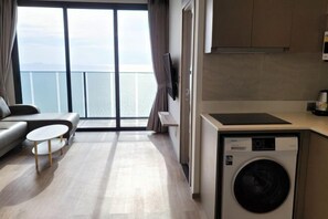 Room - Andromeda Condominium Seaview Amazing Room (Pattaya)