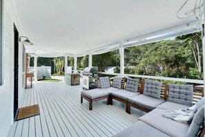 Terrace/patio - Firefly Cottage | Hideaway with Wood Fireplace (Tamborine Mountain)