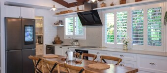 Firefly Cottage  |  Hideaway with Wood Fireplace