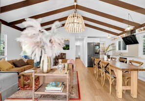 TV, fireplace - Firefly Cottage | Hideaway with Wood Fireplace (Tamborine Mountain)