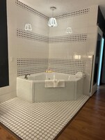 Suíte premier | Escrivaninha, espaço de trabalho para notebook, cortinas blackout