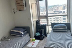 Room - HaiLun Officetel (Seoul)