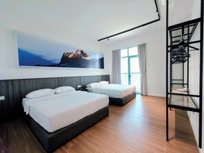 Family Apartment, Balcony, Sea View | Free WiFi, bed sheets - Bay Win La.mer Butik (Kota Kinabalu)