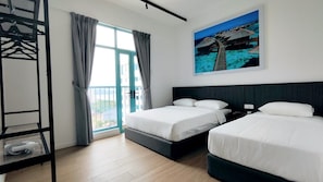 Suite studio supérieure, 1 chambre, balcon, vue sur la colline | Accès au Wi-Fi (inclus), literie fournie
