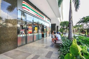 Exterior - MIN' Apartment - Rivergate Residence Downtown BUI VIEN - FREE POOL (Ho Chi Minh City)