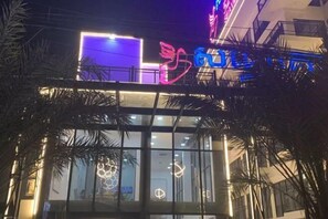 Exterior - 520 Seaview Hotel (Sihanoukville)